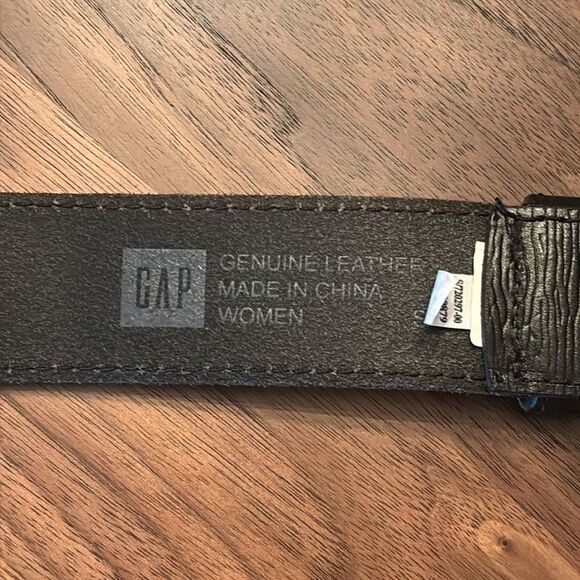 Vintage Gap Leather Belt with Grommets - Picture 7 of 8